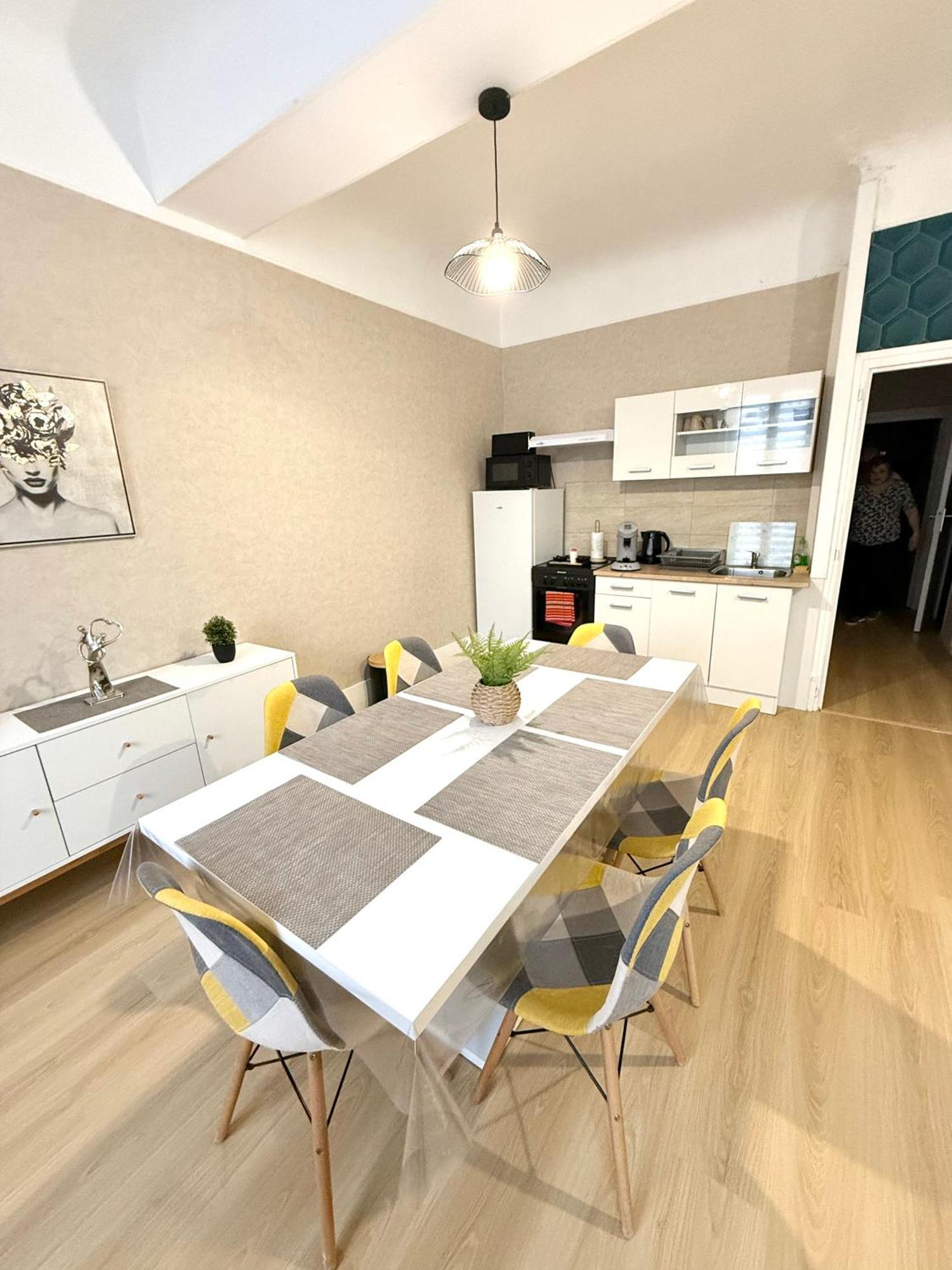 Ferienwohnung Le Retro Saint-Laurent-sur-Saone Exterior foto